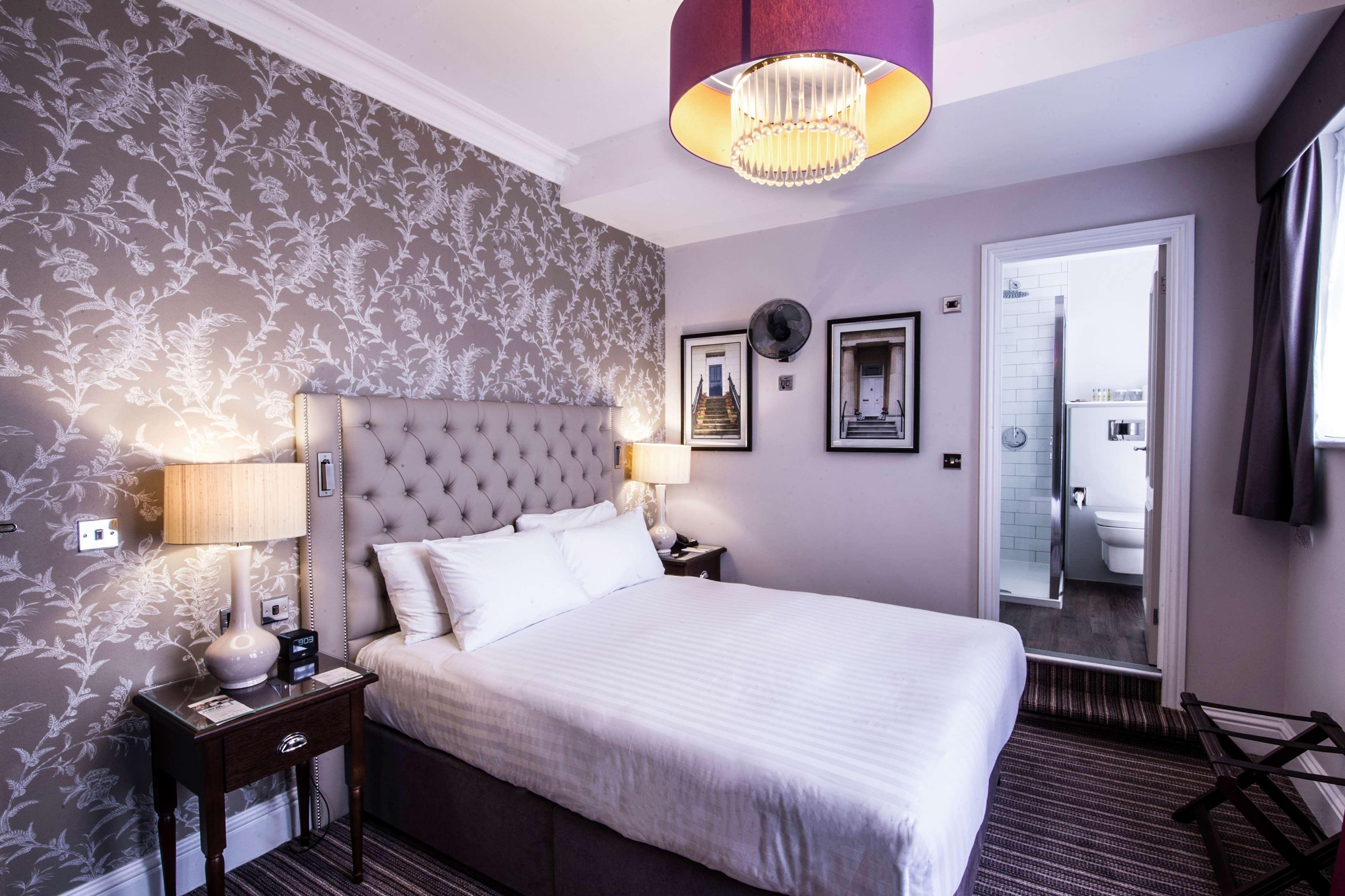 Doubletree By Hilton Cheltenham-Cotswolds Ngoại thất bức ảnh
