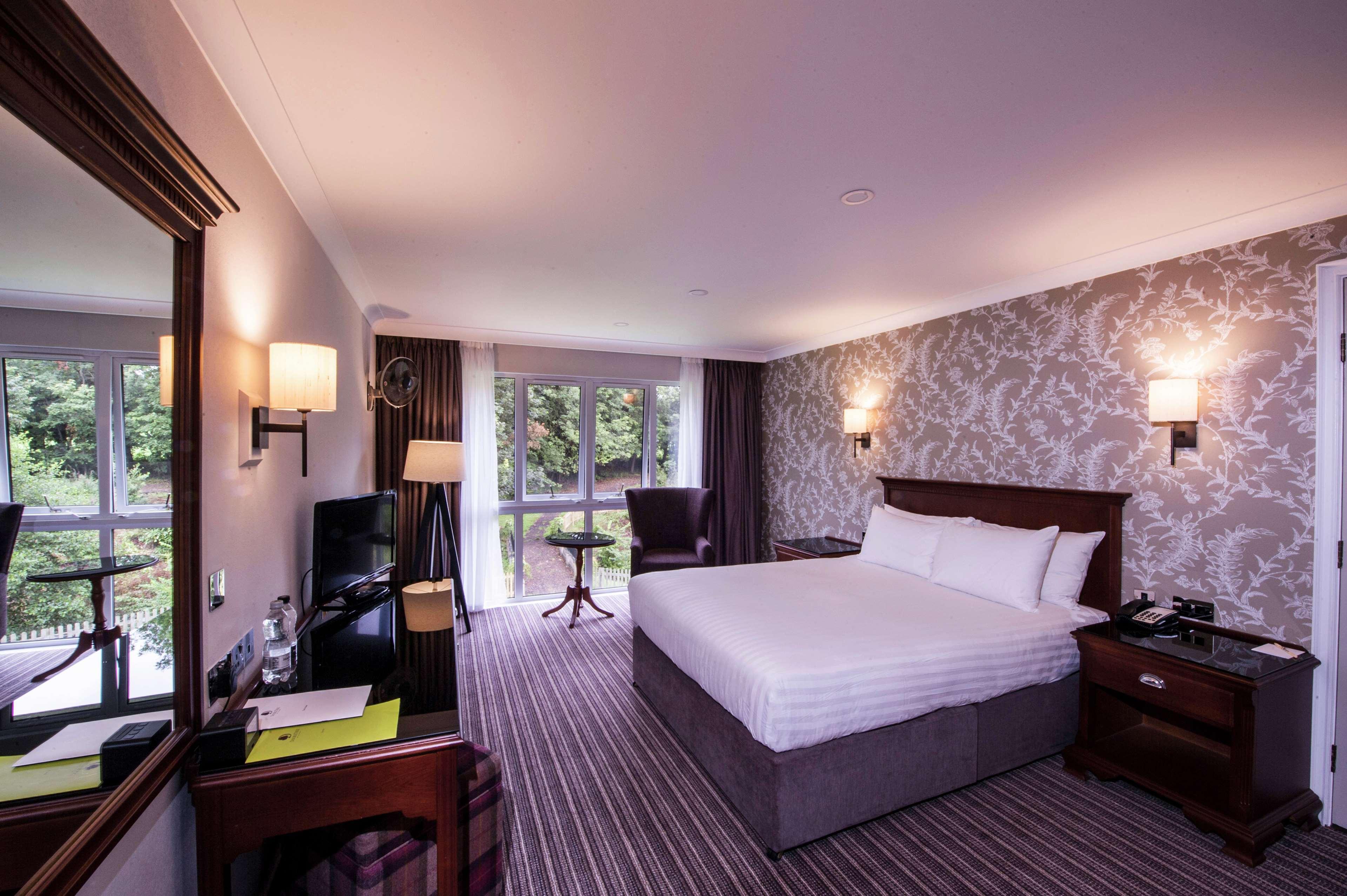 Doubletree By Hilton Cheltenham-Cotswolds Ngoại thất bức ảnh
