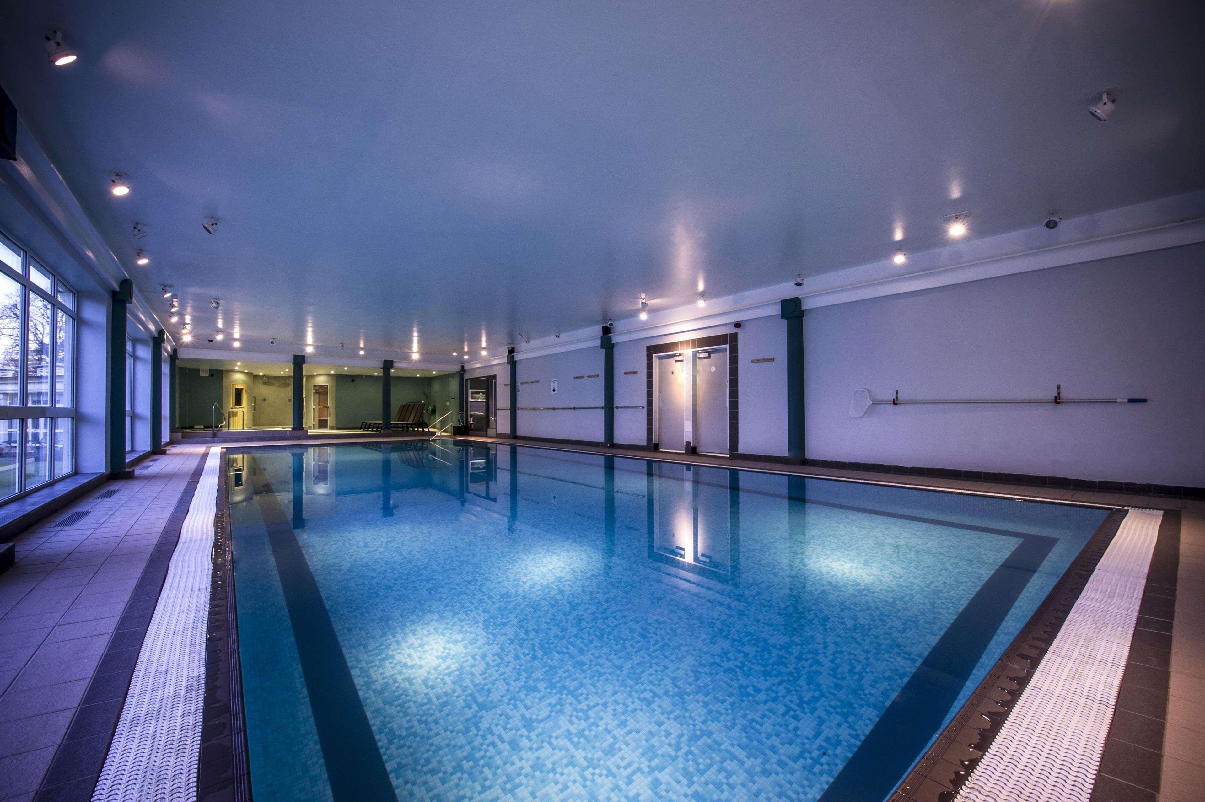 Doubletree By Hilton Cheltenham-Cotswolds Ngoại thất bức ảnh