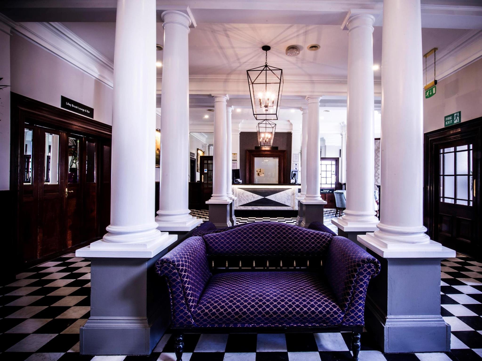 Doubletree By Hilton Cheltenham-Cotswolds Ngoại thất bức ảnh