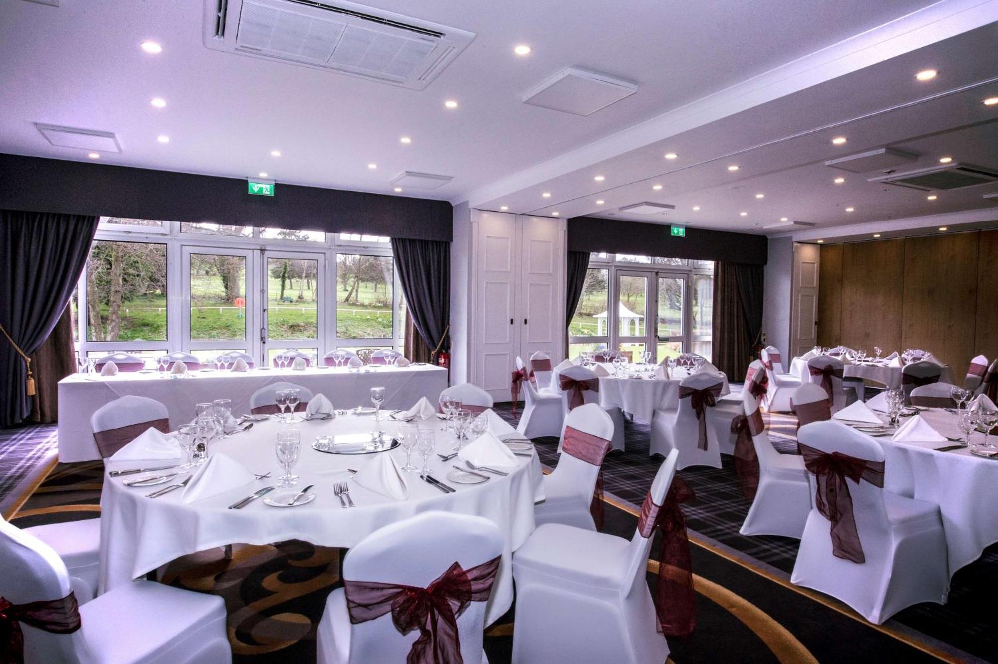Doubletree By Hilton Cheltenham-Cotswolds Ngoại thất bức ảnh